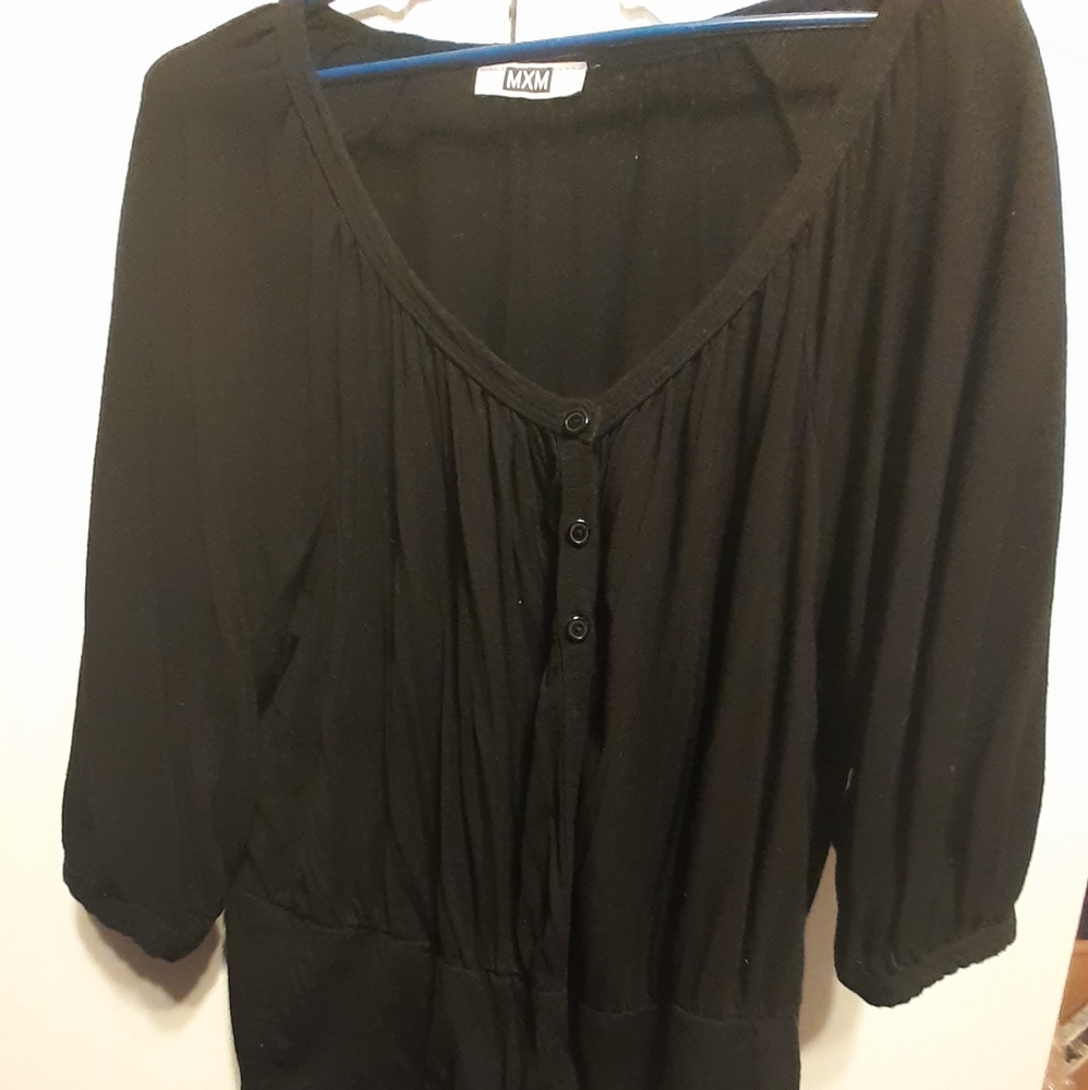 Black 3/4 Sleeve Button-Up Top